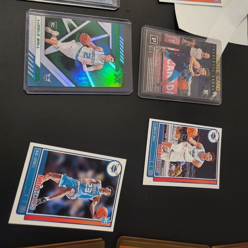 Lamelo Ball and Charlotte Hornets Sports Cards.
